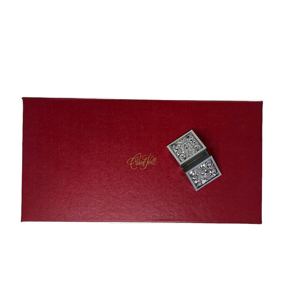 Vintage Carvel Hall Silver Tone Metal Knife Caddy/Placecard Holder 1960s